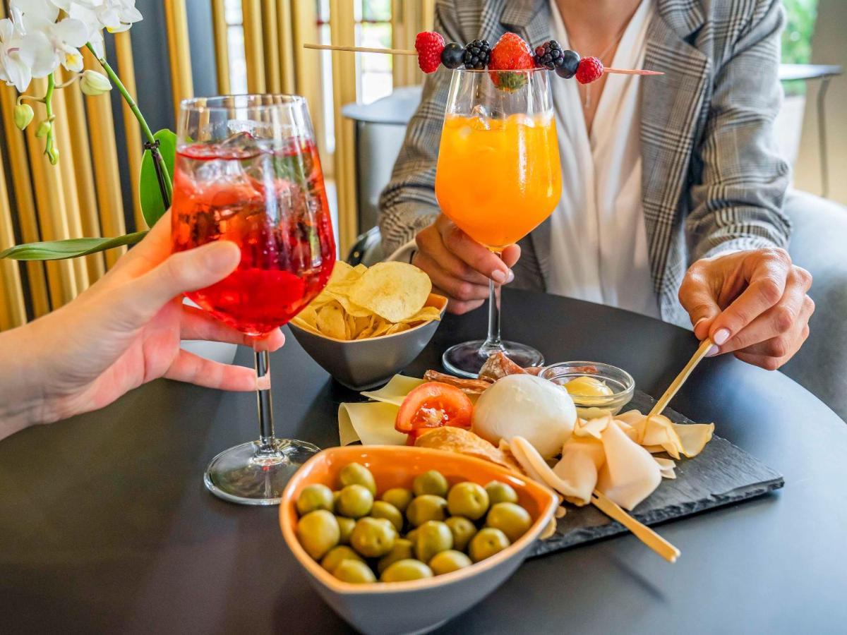 קמפי ביסנציו Hotel Ibis Firenze Prato Est מראה חיצוני תמונה