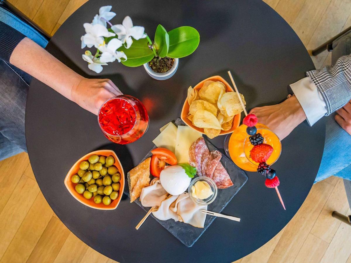 קמפי ביסנציו Hotel Ibis Firenze Prato Est מראה חיצוני תמונה