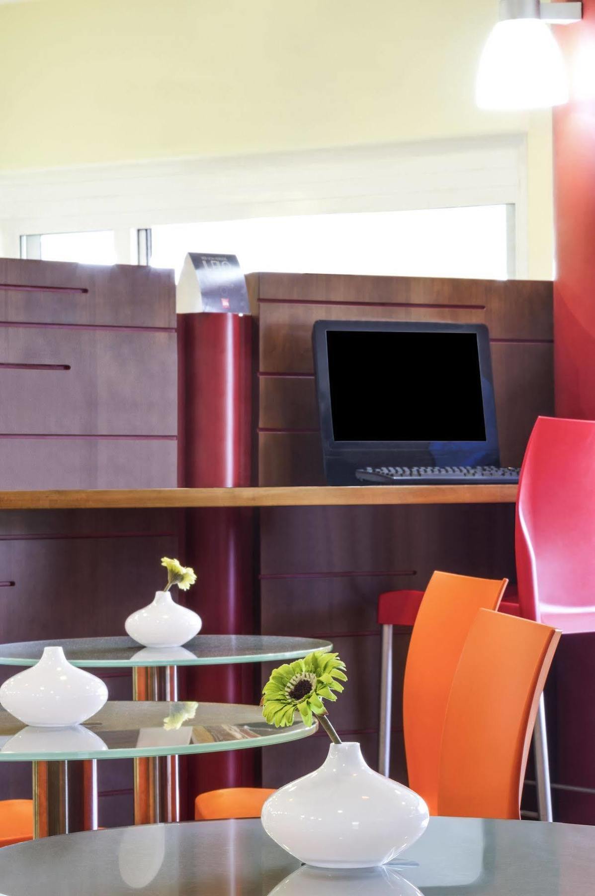 קמפי ביסנציו Hotel Ibis Firenze Prato Est מראה חיצוני תמונה